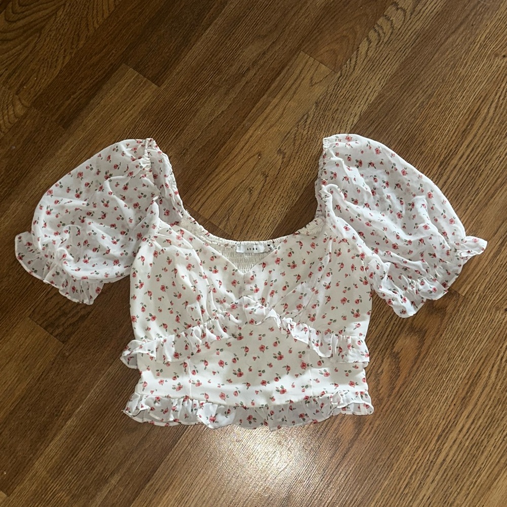 Lush Floral Puff Sleeve Top